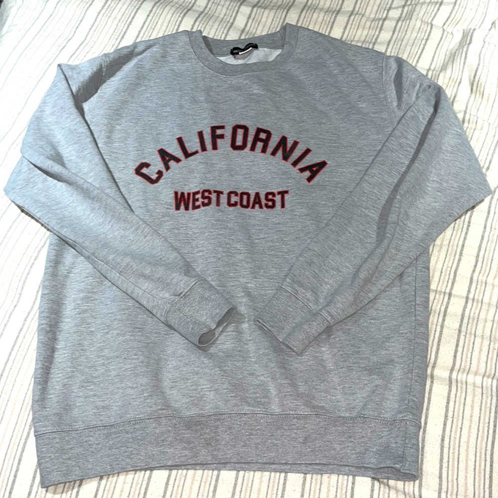 California pretty little thing grey sweatshirt.
